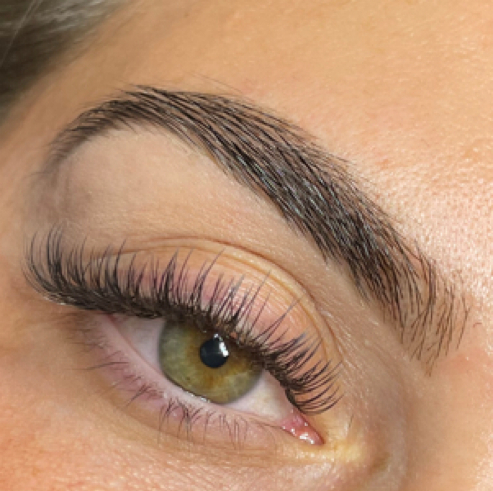 CLASSIC 3 WEEK REFILL at XO BEAUTY BAR in Valley Stream, NY
