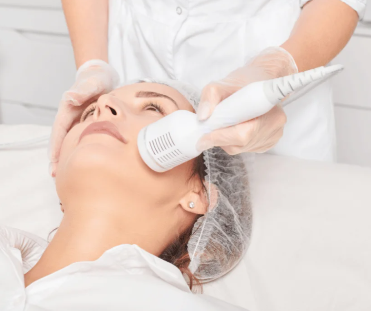 Cryotherapy facial