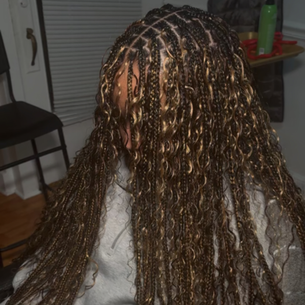 Extra Small Boho at Apple Hair Braiding in New Haven, CT