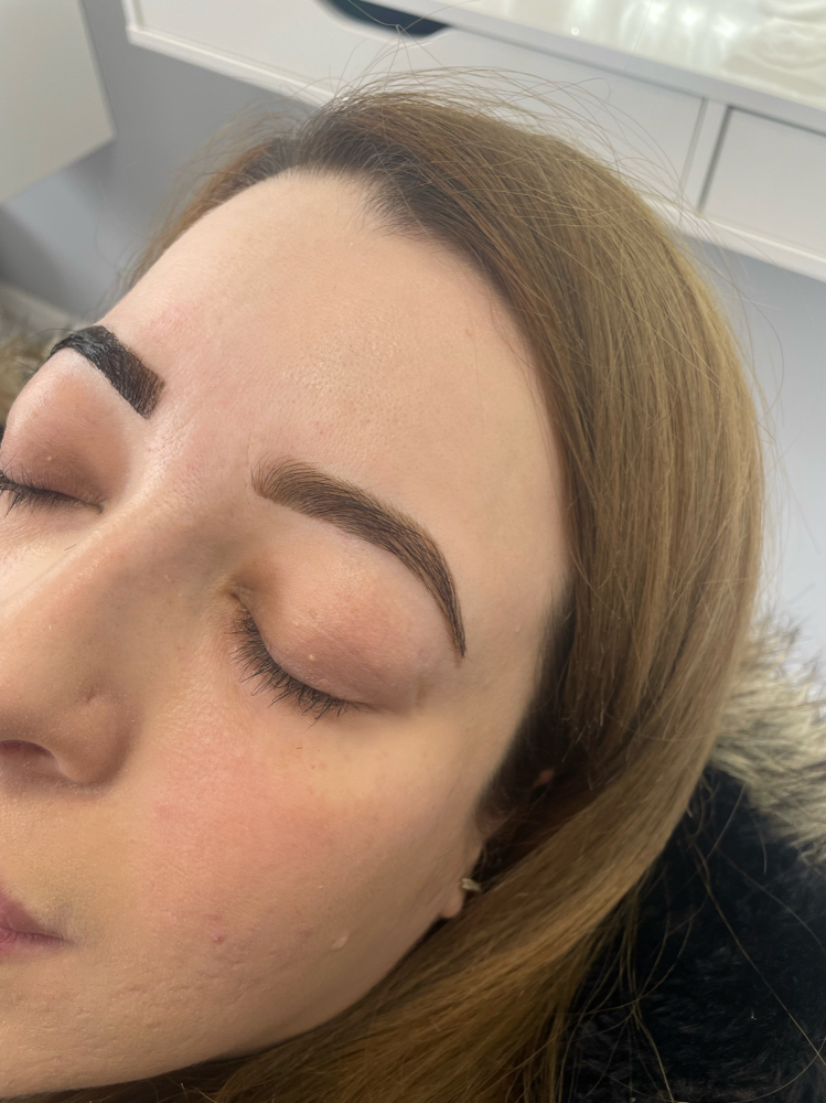 Brow Wax & Stain