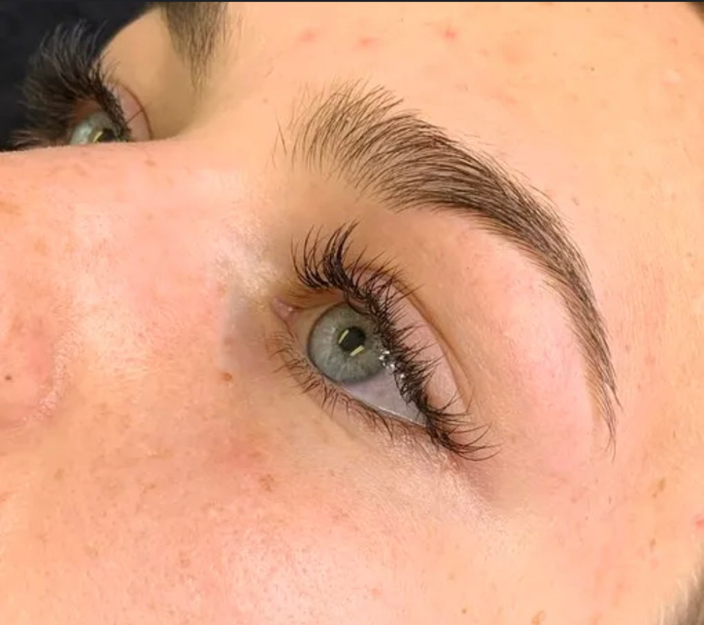 brow or lip wax