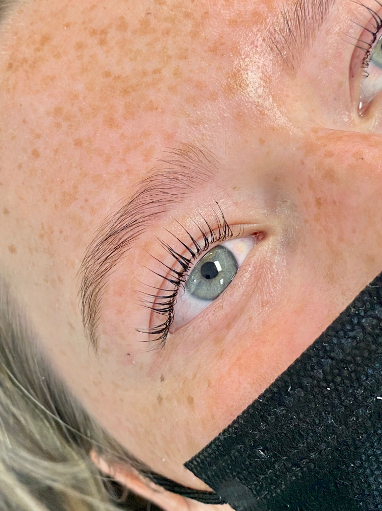 Lash Lift + Tint
