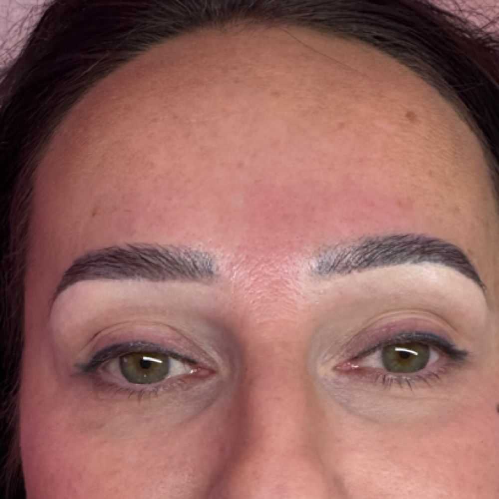 Brow Lamination with Tint
