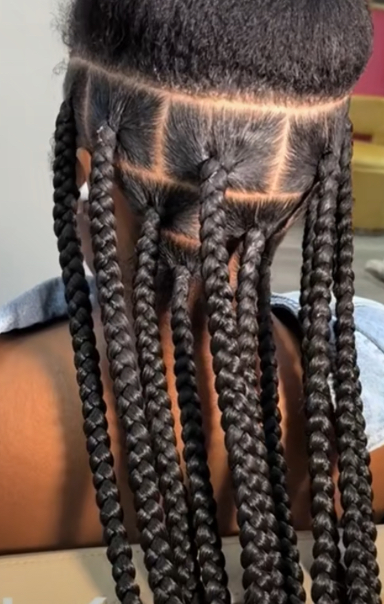 KNOTLESS BRAIDS - LARGE