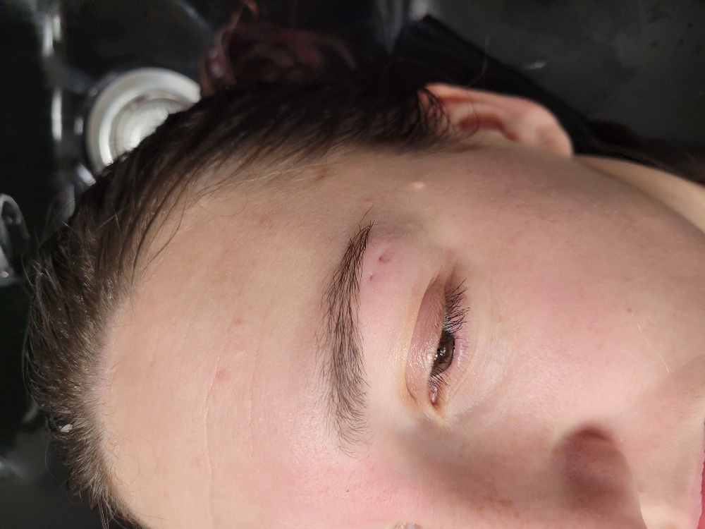 Custom Brow Shaping