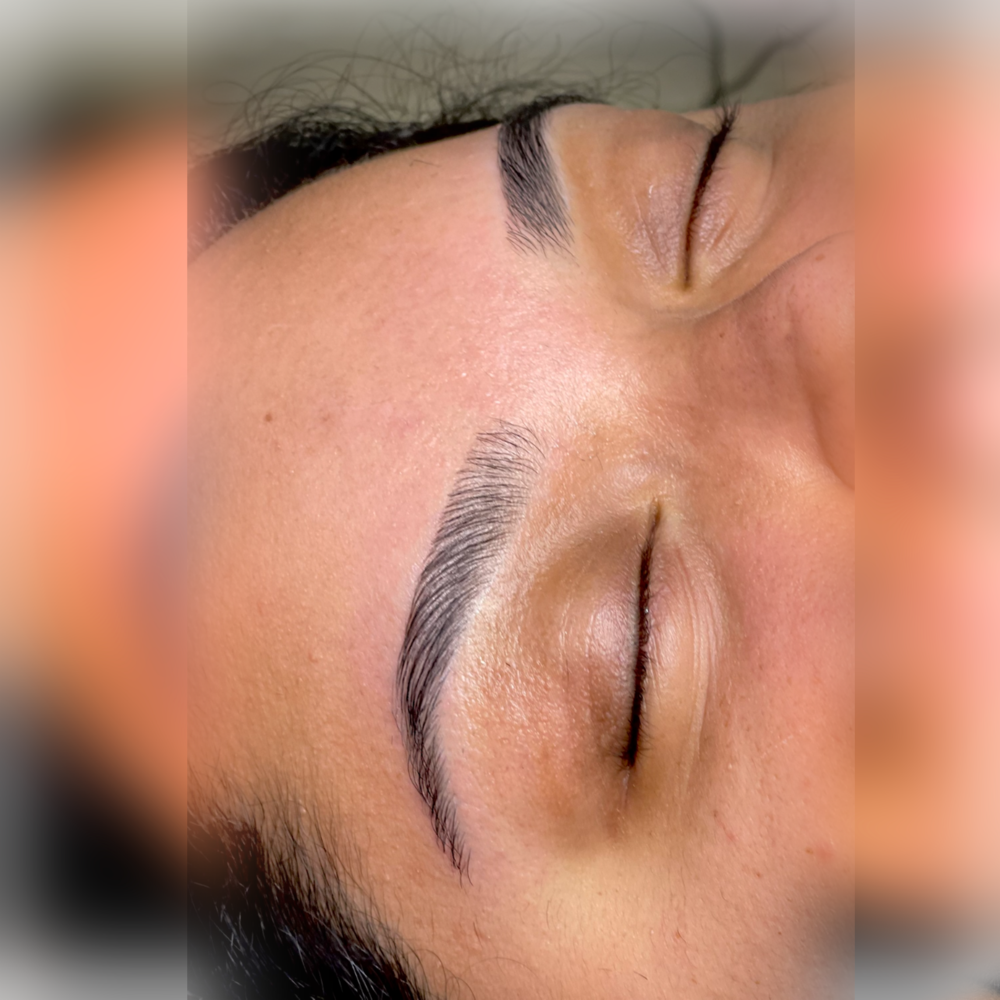 Eyebrow Sculpting