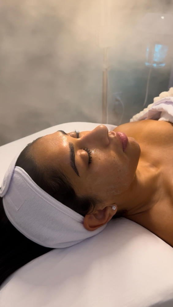 Essential Facial