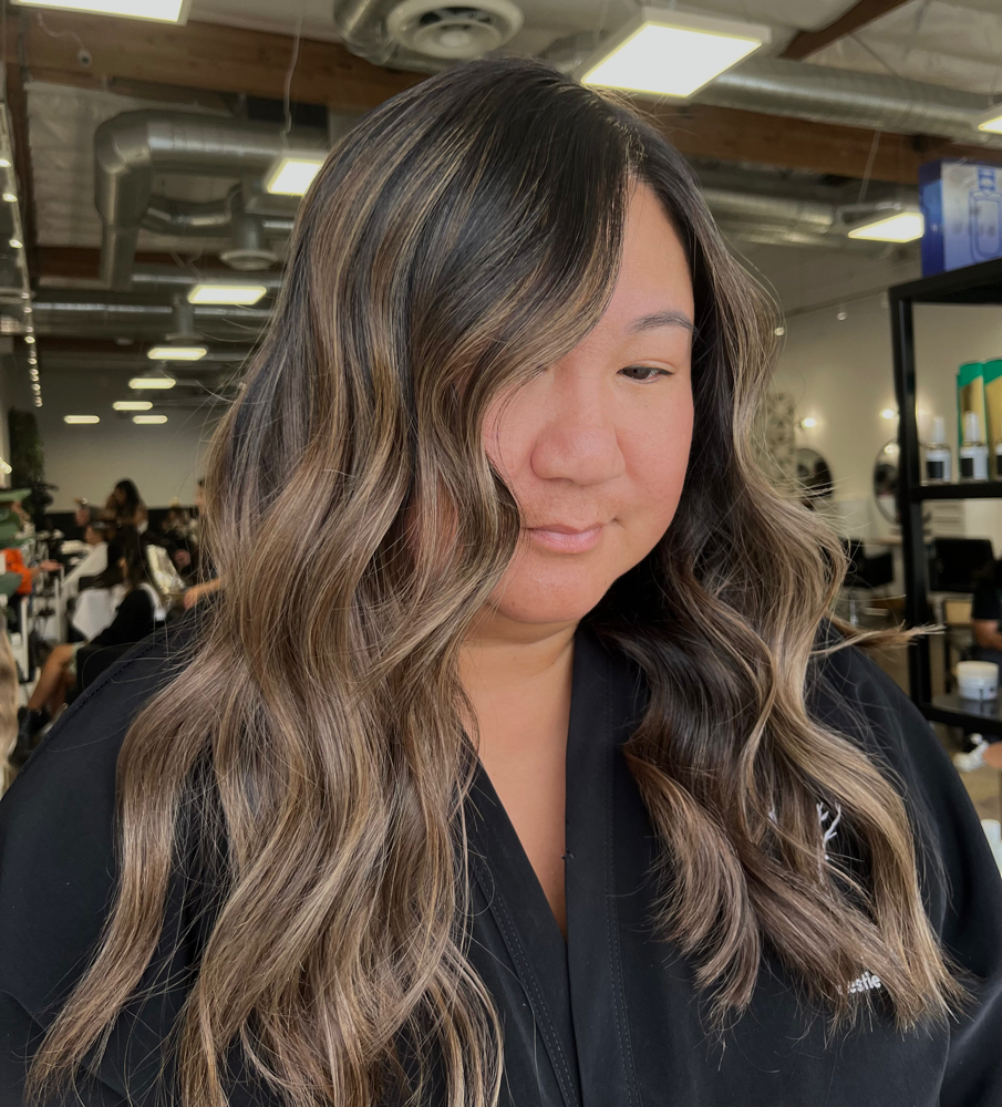 DIMENSIONAL BALAYAGE