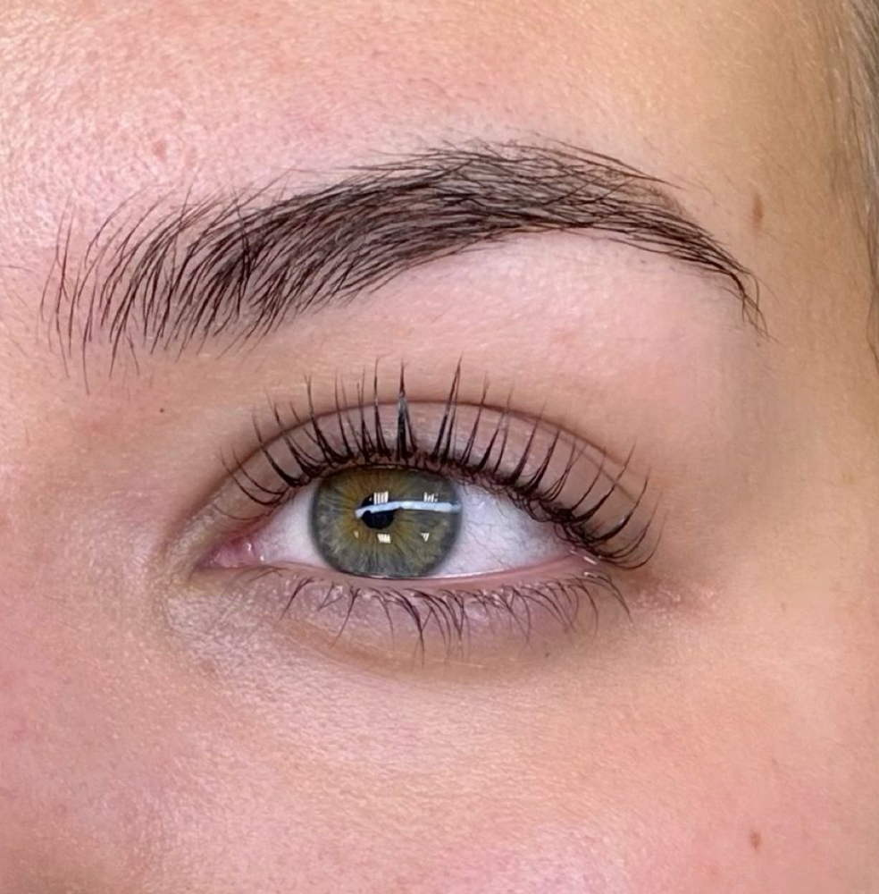 Lash Lift + Tint