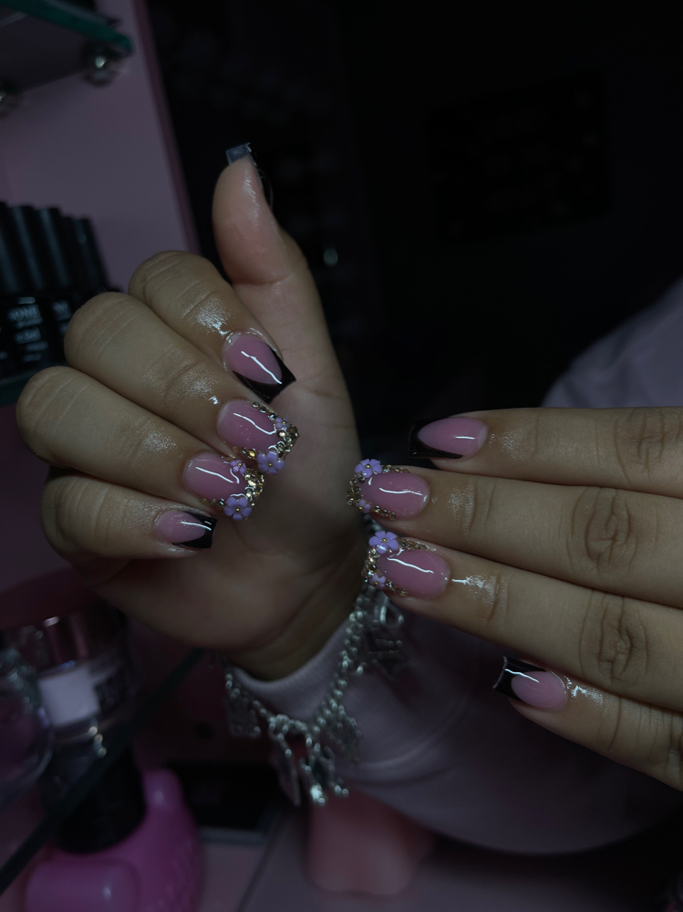 Short Nails at Klassystudio_ in Pasadena, TX