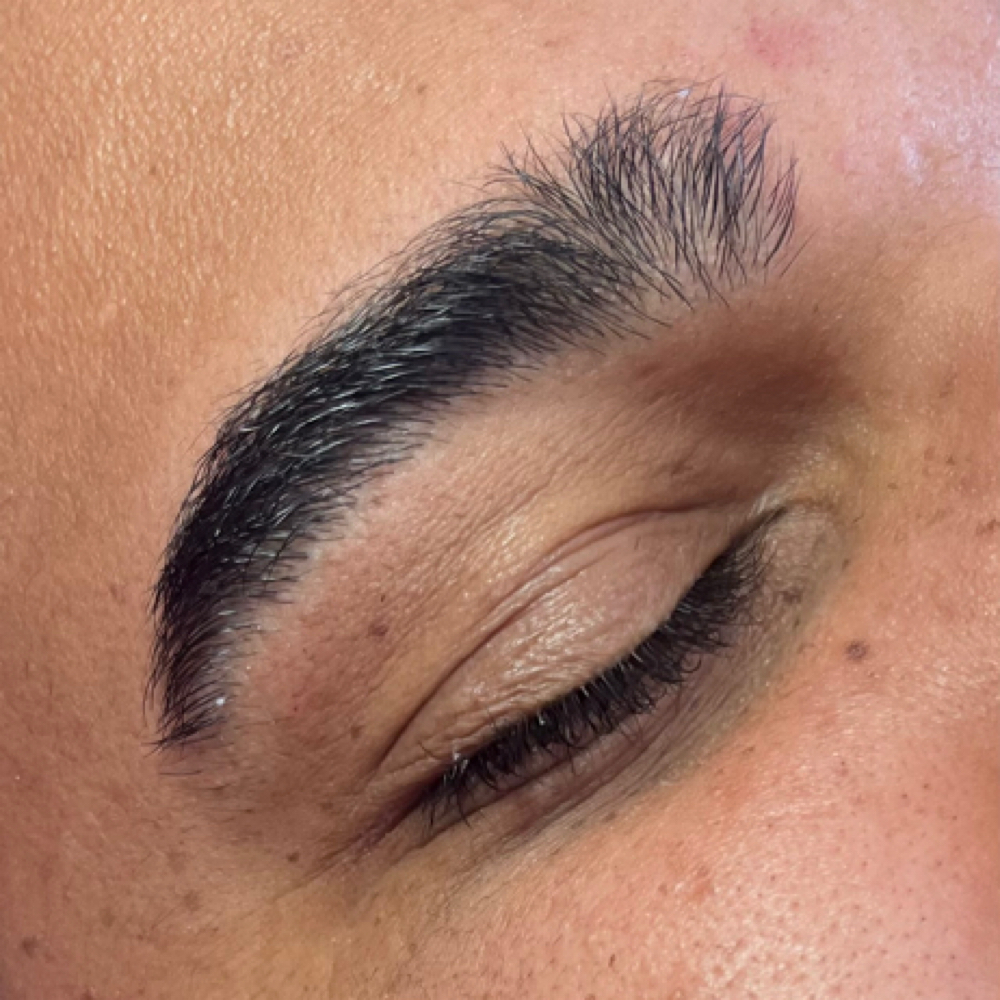 Mens Brow Wax at The Radiance Roomm in Redmond, OR