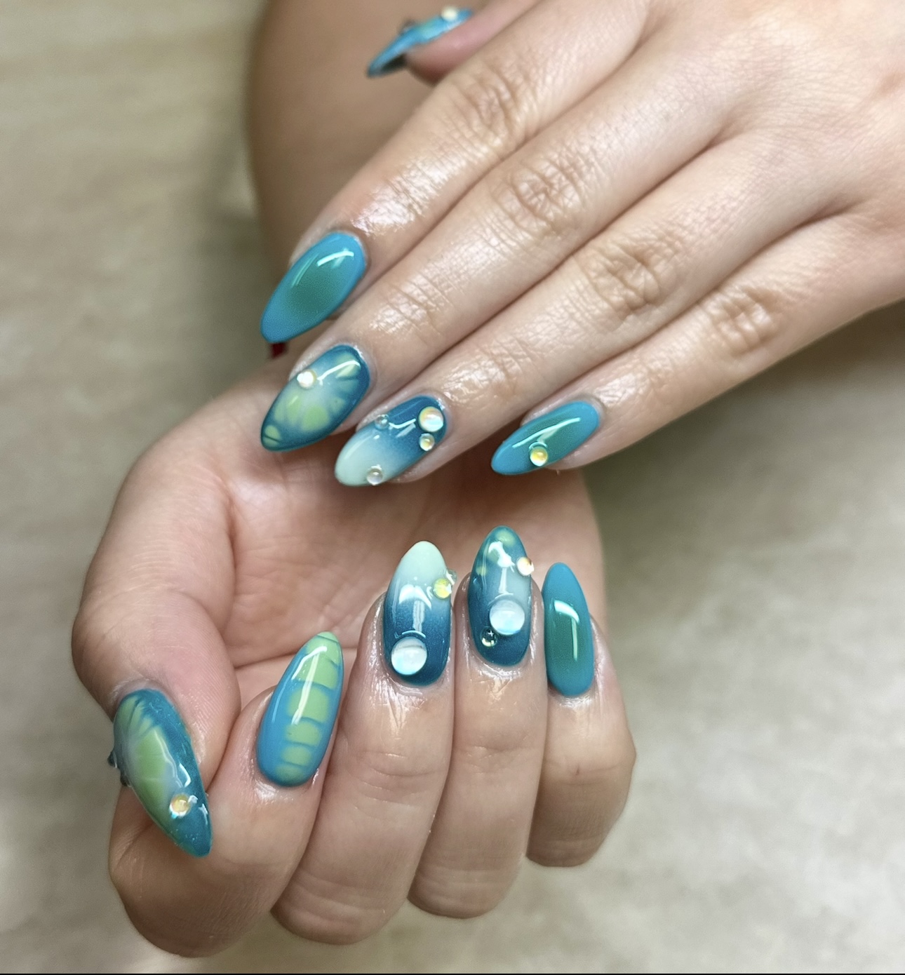 Structured Gel Overlay