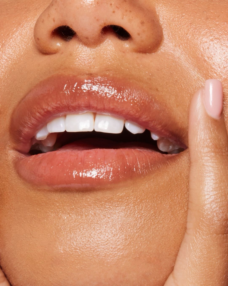 Lip+Chin Wax at Izsthetics in Haverstraw, NY