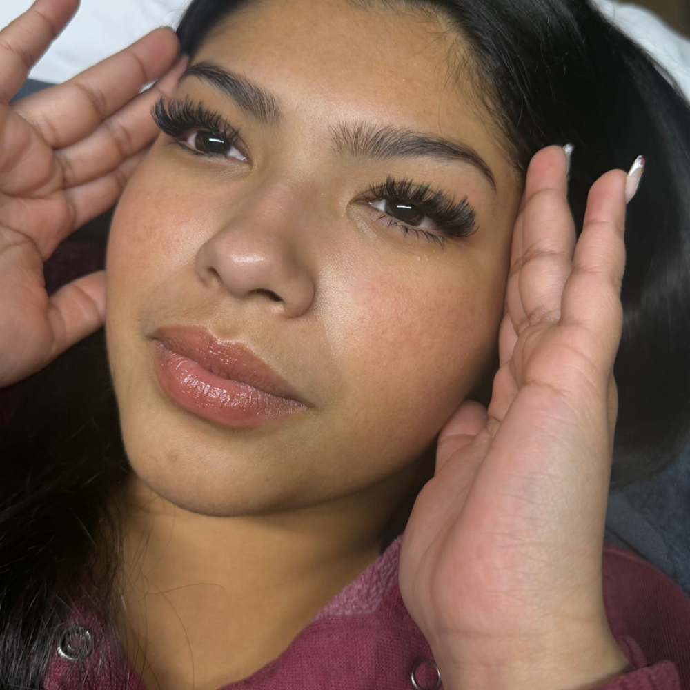 Lower Lash Extentions - add On at Salvation Aesthetics in Kenosha, WI