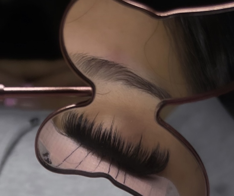 Lash Removal