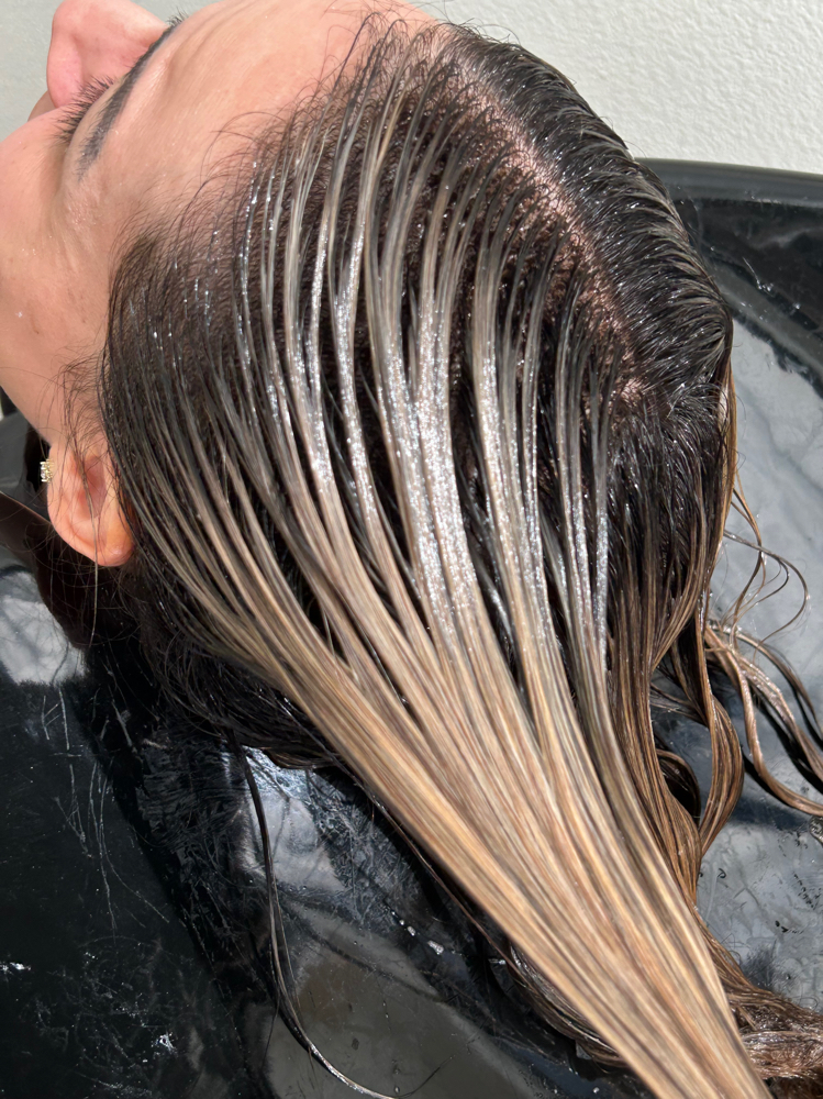 Root Melt And Gloss