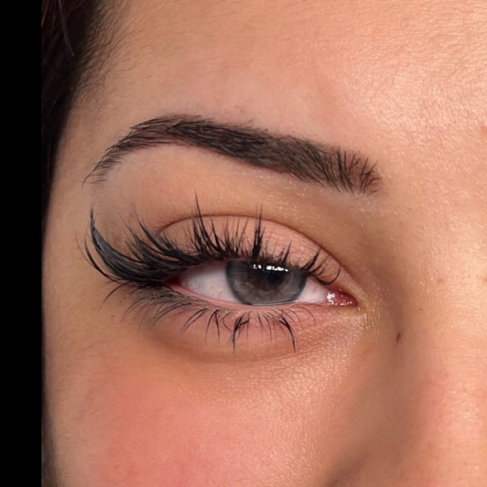 Exclusive Lash Fill 3-4 Weeks at Amethyst Spa in Omaha, NE