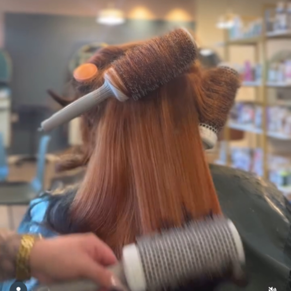 Wash And Style at Bitter Femme Beauty in Aurora, CO