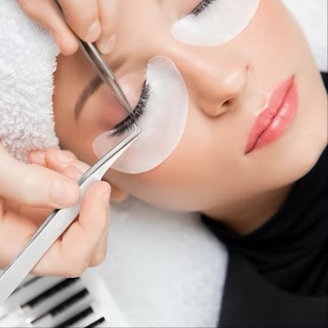 Wispy Re-Lash (2 week) at Neverland Lash Lounge & Beauty Bar in Tampa, FL