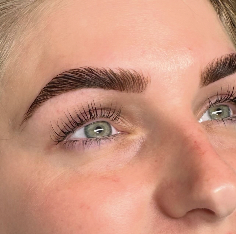 Brow Lamination w/ Stain
