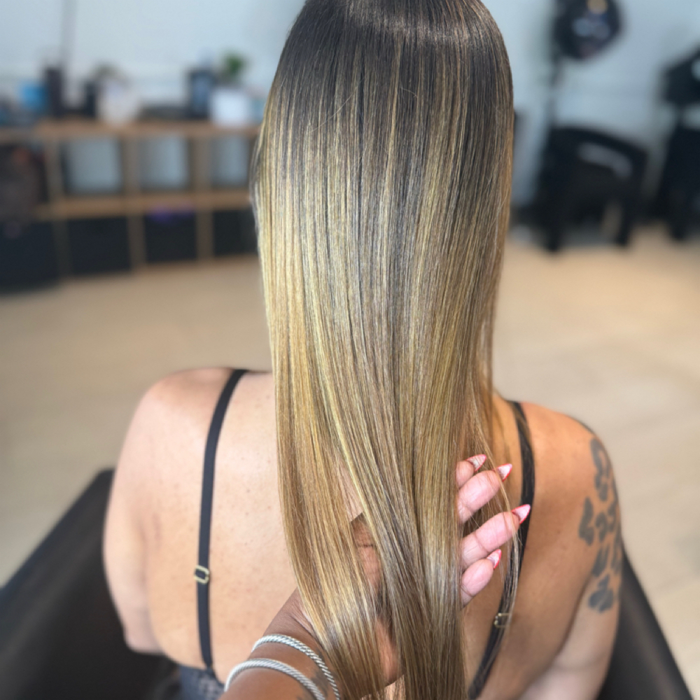 Partial Foil Blonding Experience at Sweetest little Salon Studio in Sarasota, FL