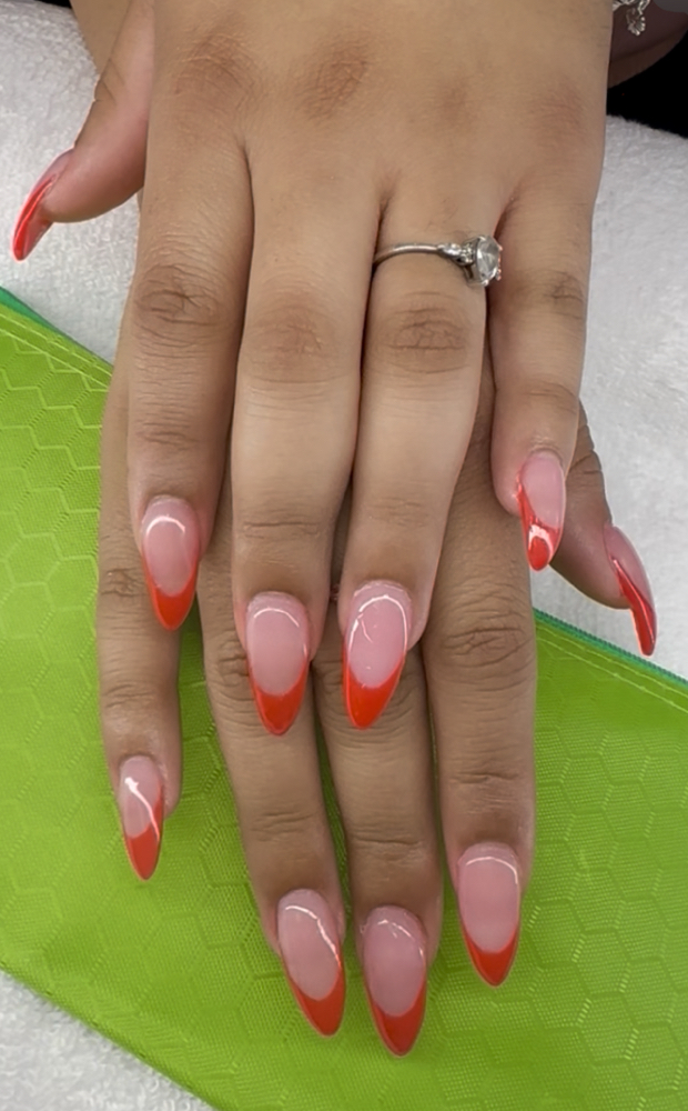 Tap/ Poly Gel Fullset w/ French Tip