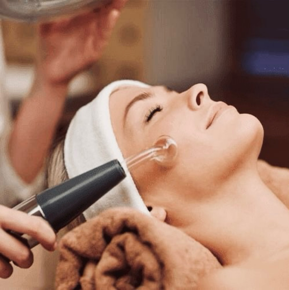 Acne And Clarifying Facial at The Juniper LLC in BARGERSVILLE, IN