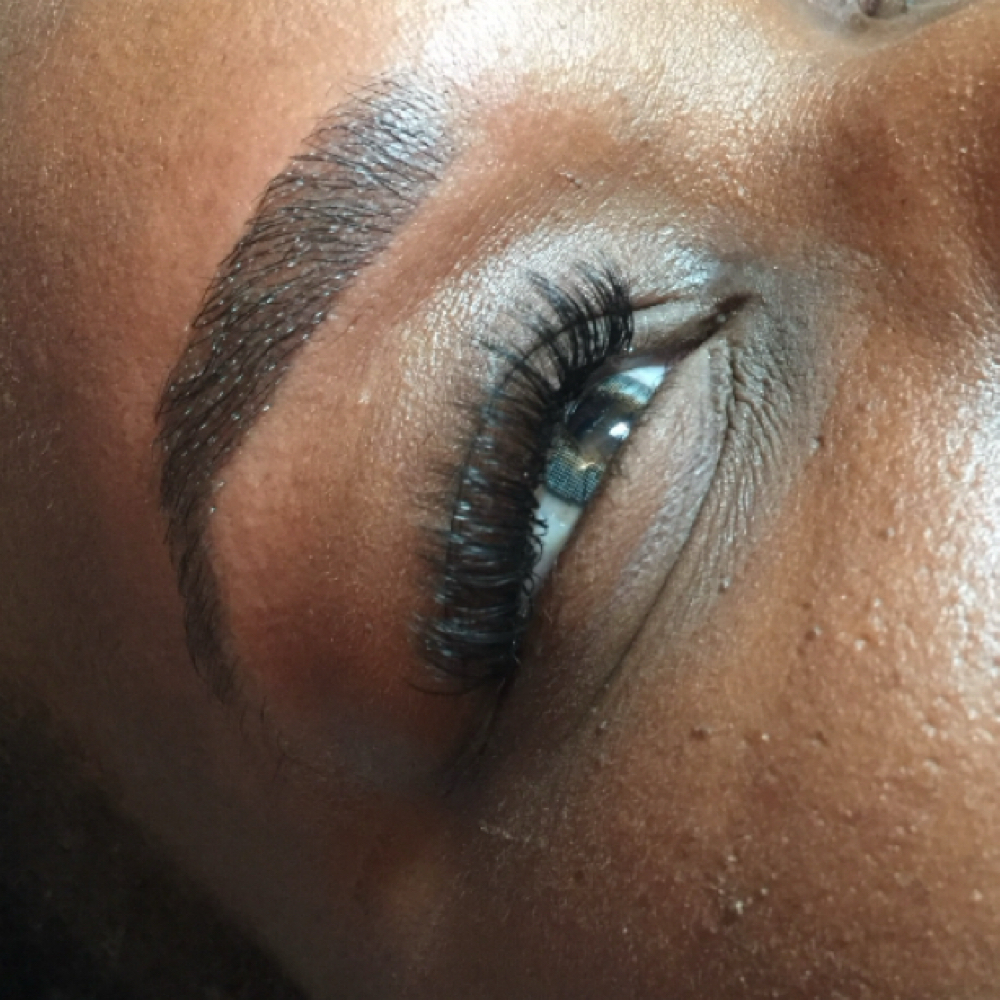 Volume Lash Full Set at LeeLee’s Lashes & Brows in Summerville, SC