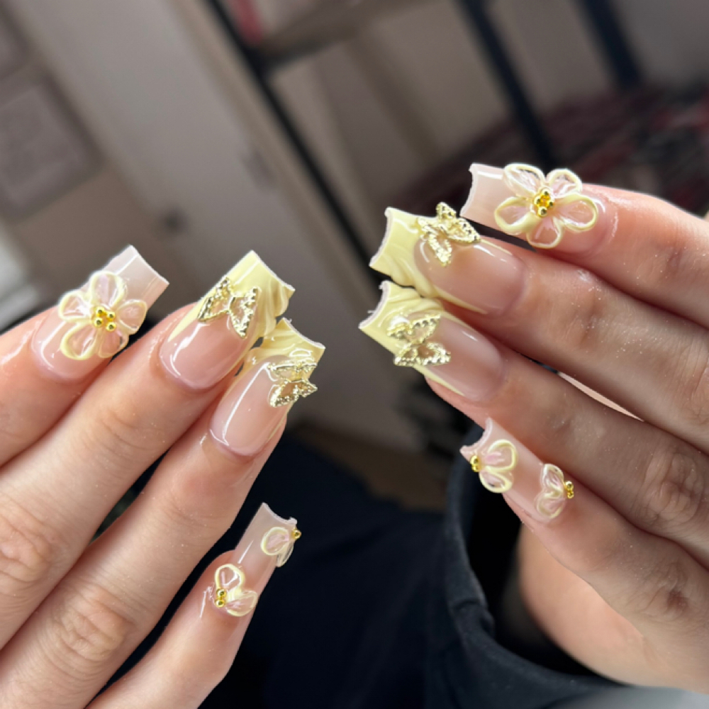 Acrylic Nail Set Fill-In at Nails By Alexia in Bartlett, TN