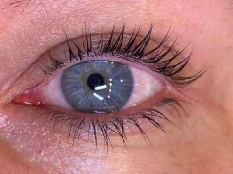 Lash lift and tint