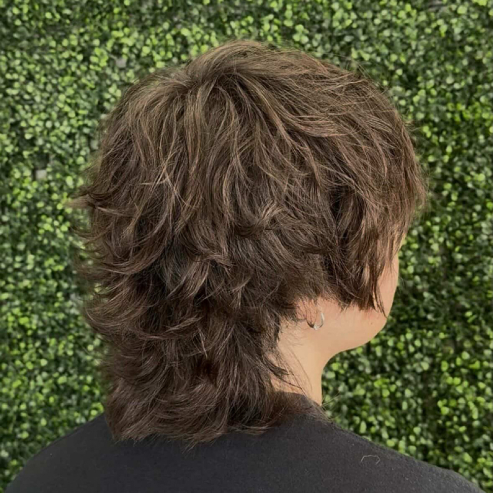 Short Haircut With Rey at Looks That Kill Salon in Houston, TX