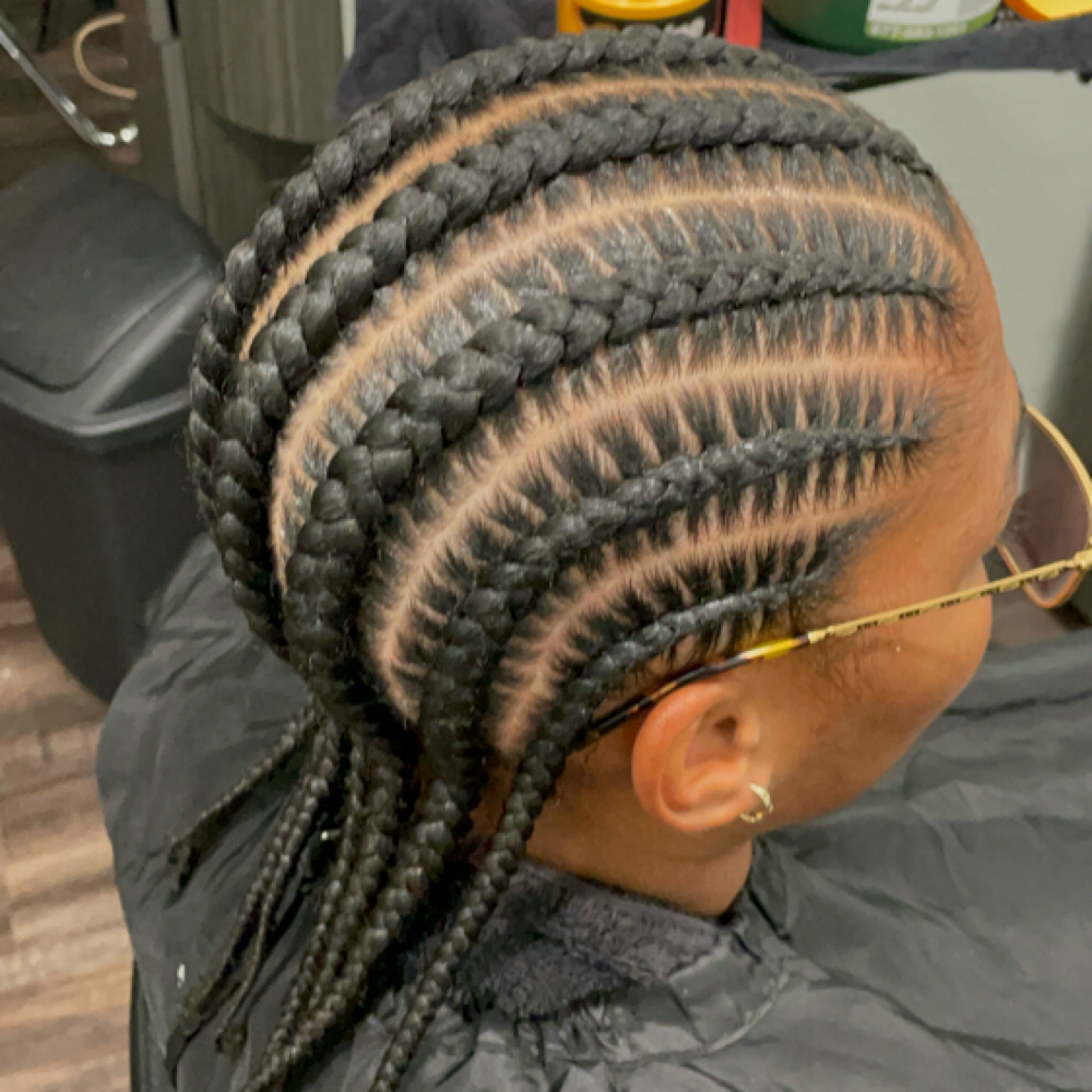 8 Stitch Cornrows at The Genie Experience in Dallas, TX