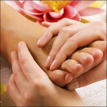 Luxury Pedicure No Polish/Gel