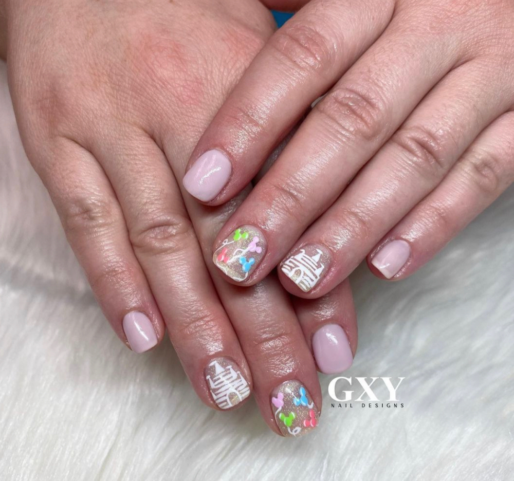 Gel Manicure w/ Art