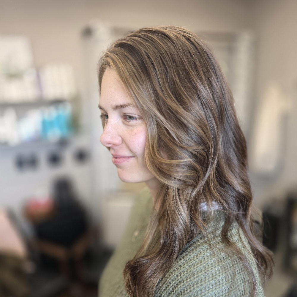 Blow Dry + Style at Elizabeth Boline Studio in 55125
