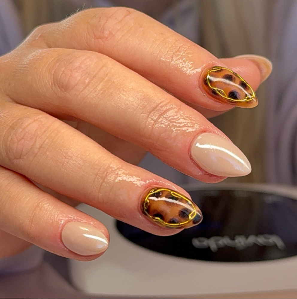 acrylic fill β short at The Nail Therapist in Nampa, ID