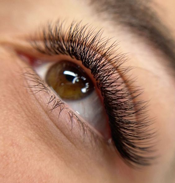 Light Volume YY Lashes - Full Set