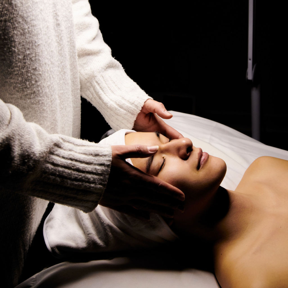 Lymphatic Drainage Facial
