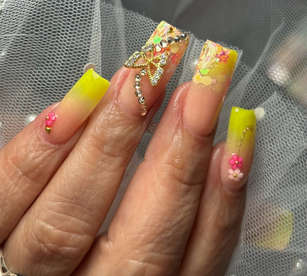 Long (One Design) at Rodriann Fuentes Nail Studio, LLC in Weeki Wachee, FL