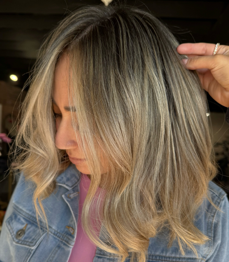 Gloss And Blowdry