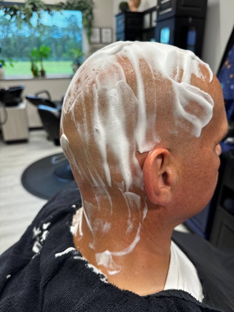 Hot Towel Bald Head Shave