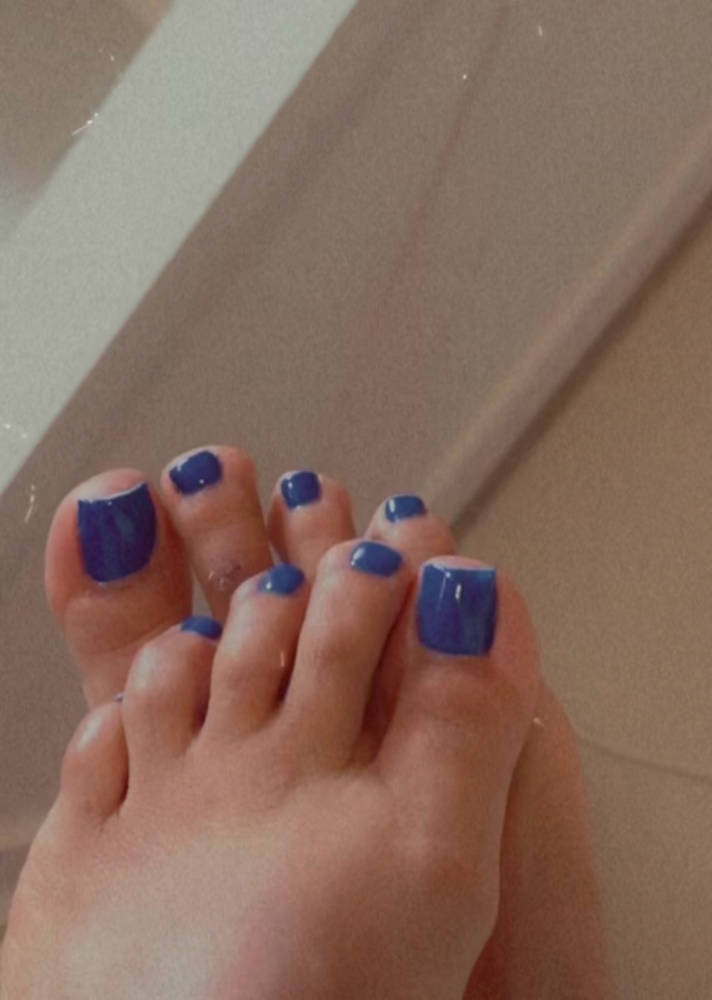Glam Pedicure