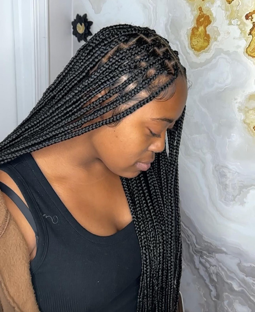Knotless Braids at Cai Did That in North Chesterfield, VA