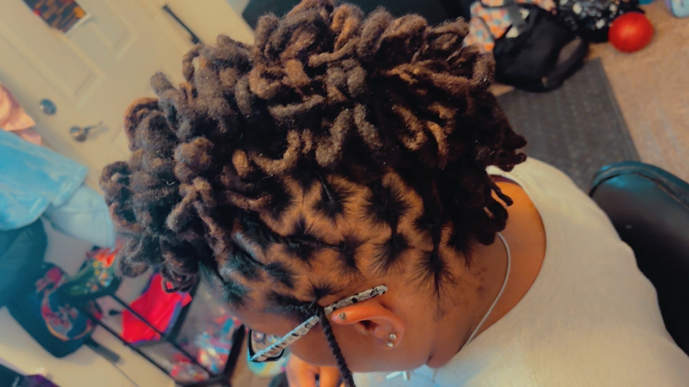 Retwist, Style W/Petals