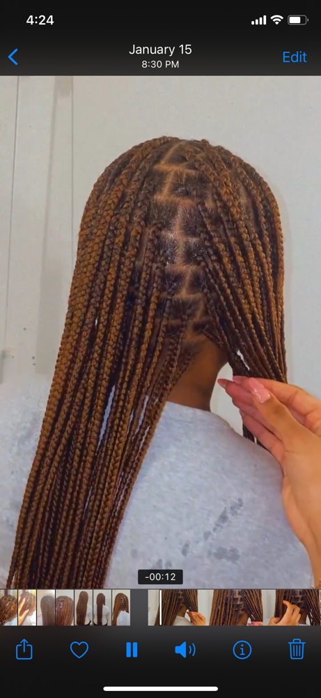 Smedium Knotless Braids