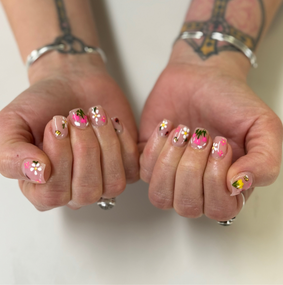 Deluxe Full Sets at The Secret Salon in Roseburg North, OR