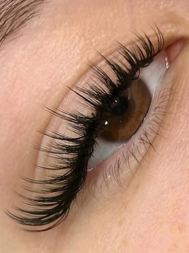 Add On- Wispy Lashes