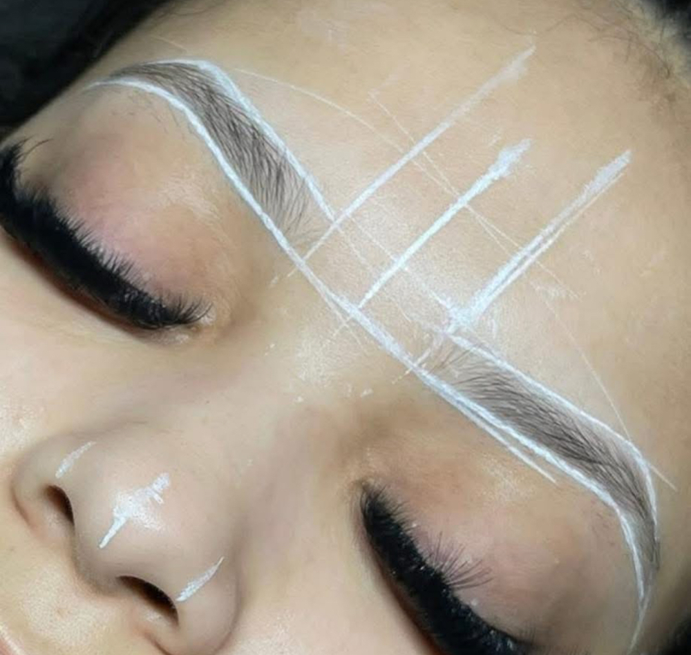 Brow Wax + Shaping