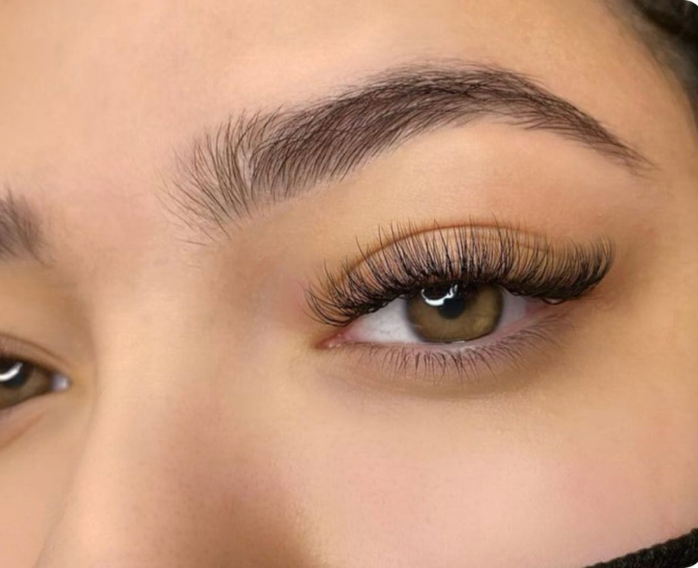 Hybrid Lash Extensions at Glow Beauty Lounge in Jacksonville, NC