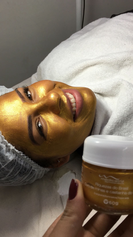 Vitamin C Brightening Facial